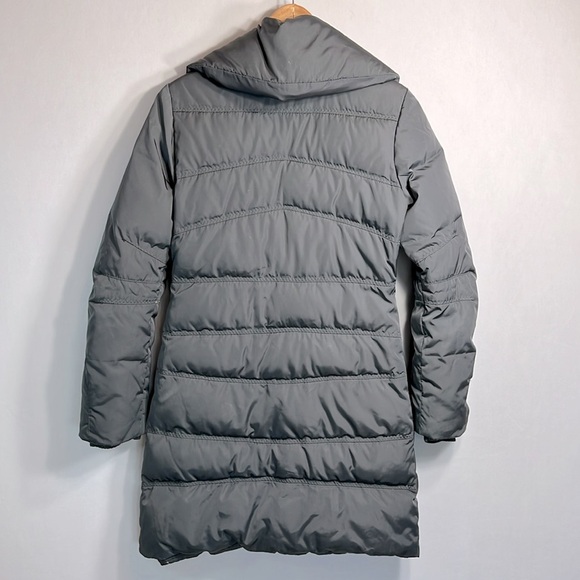 Tahari Shawl Collar Hidden Hood Down Puffer Coat size XS - Picture 7 of 12